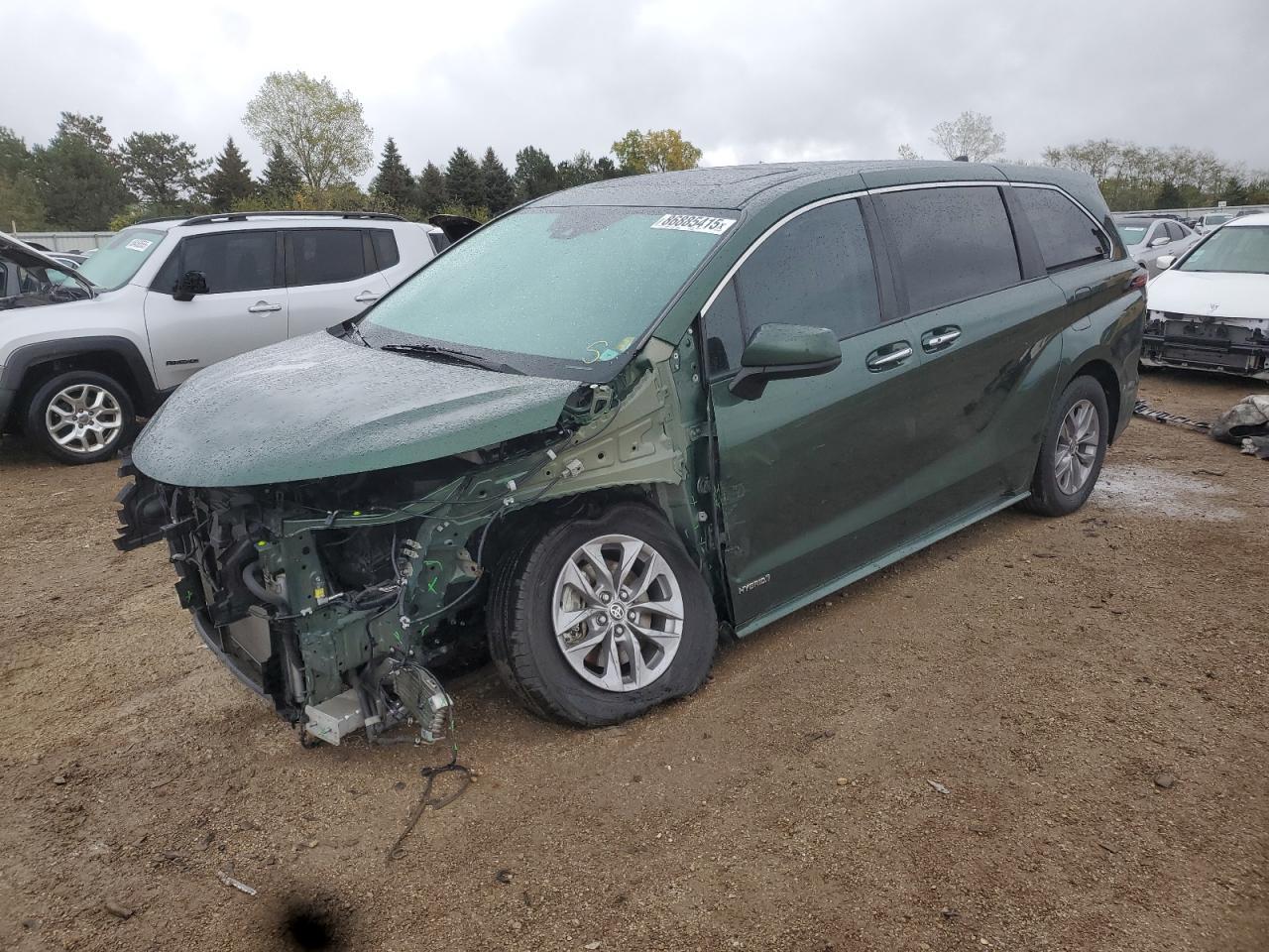 2021 Toyota Sienna Xle