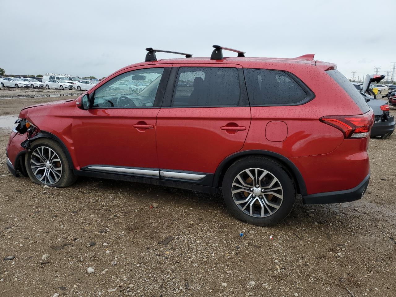 2017 Mitsubishi Outlander Se - Фото 2