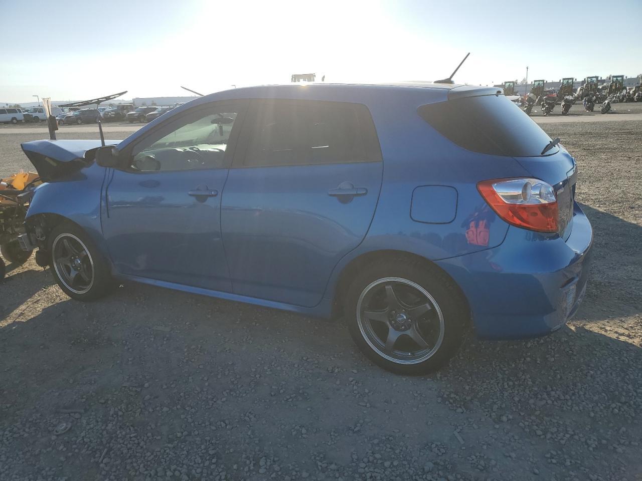 2010 Toyota Corolla Matrix - Image 2