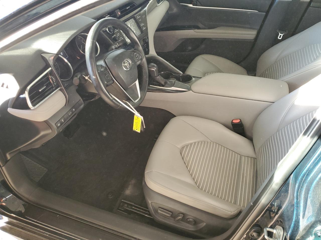 2018 Toyota Camry L - Фото 7