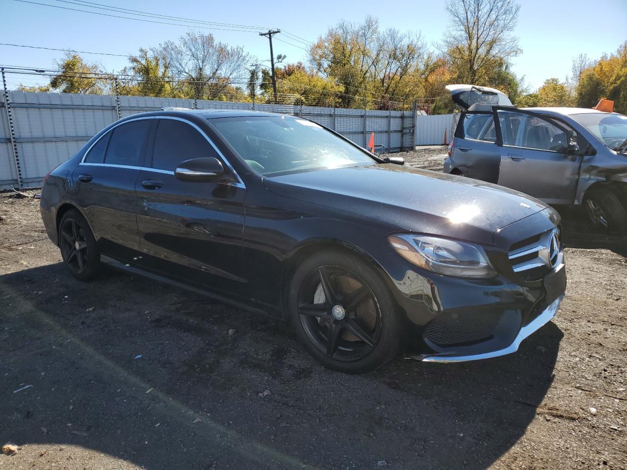2015 Mercedes-Benz C 300 4Matic - Фото 4