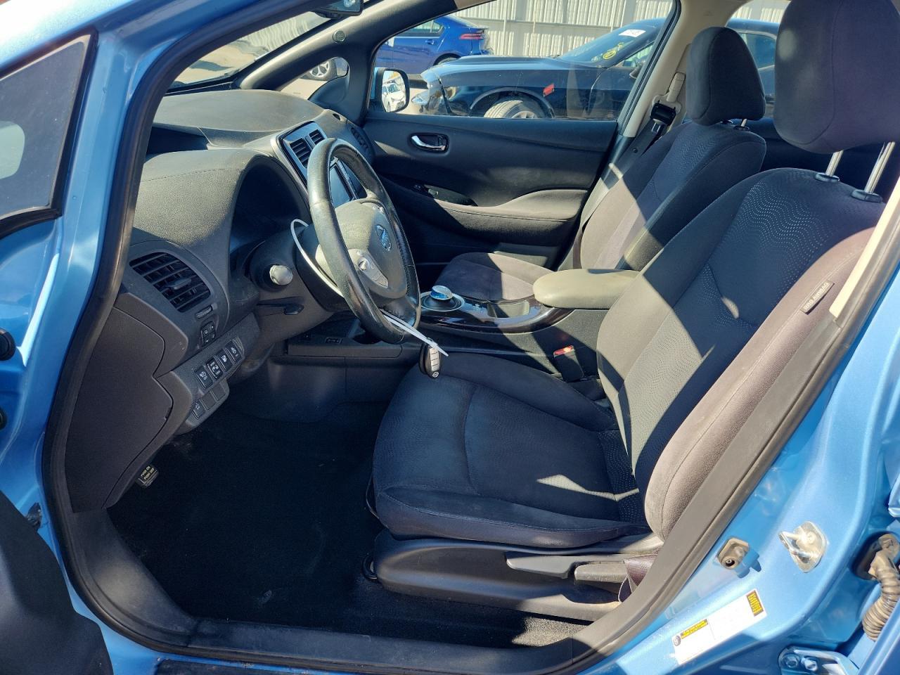 2013 Nissan Leaf S - Фото 7