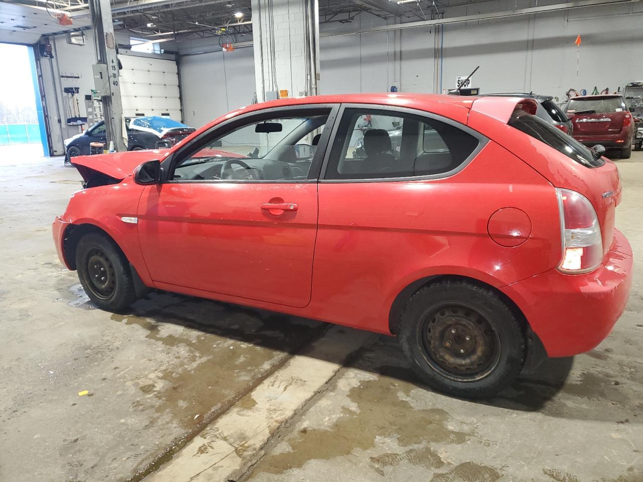 2009 Hyundai Accent Se - Фото 2