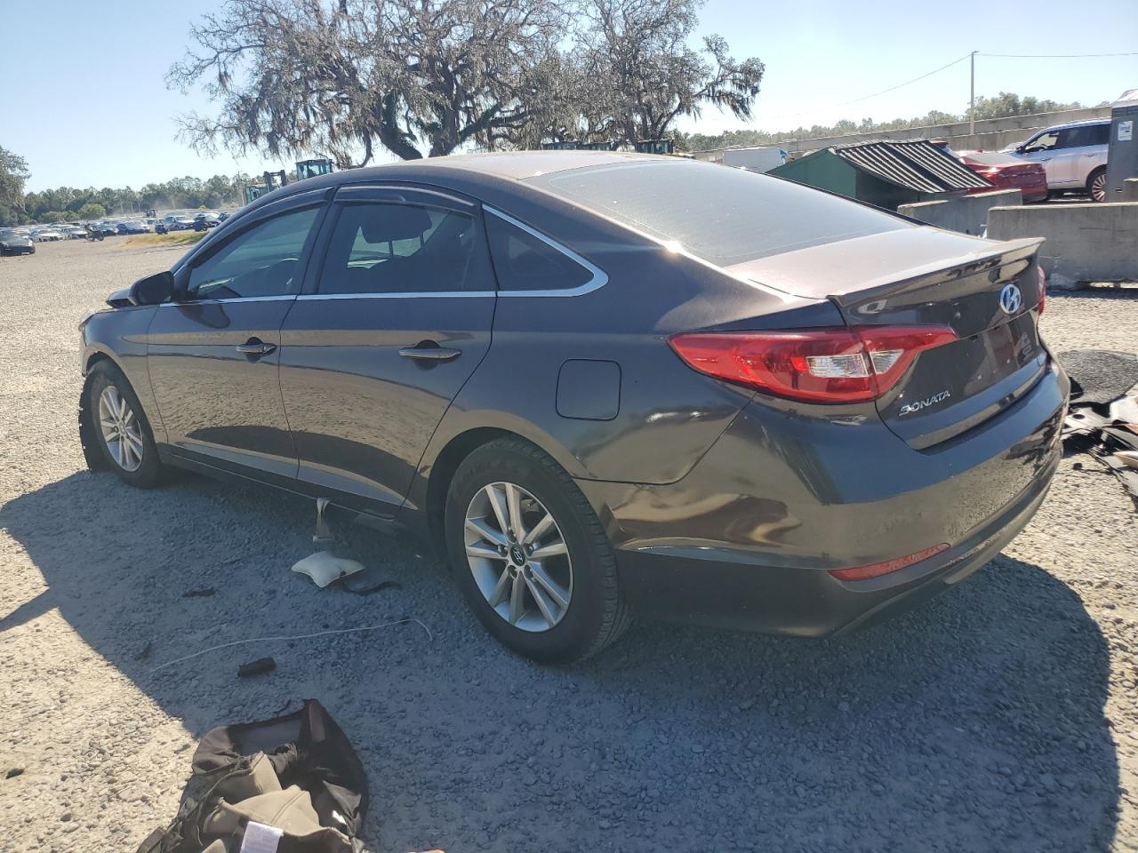 2016 Hyundai Sonata Se - Фото 2