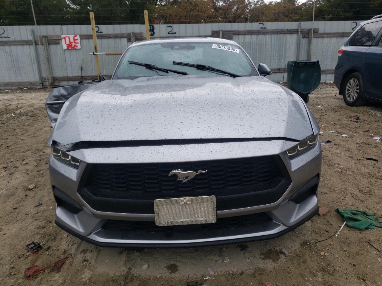 2024 Ford Mustang - Image 5