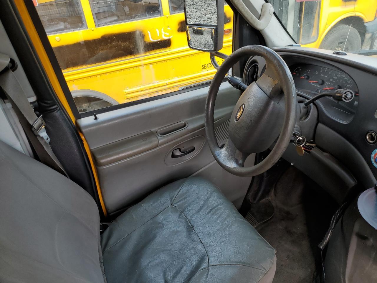 2006 Thomas Minotour E350 - School Bus - Image 5