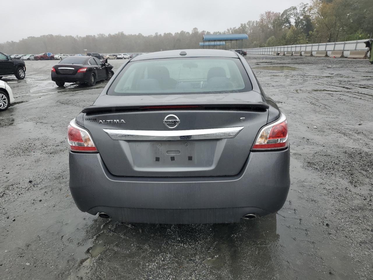 2015 Nissan Altima 2.5 S - Image 6