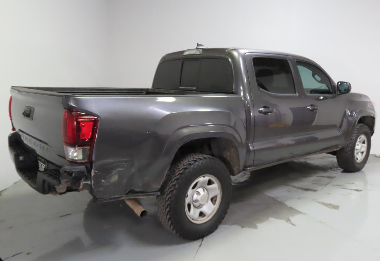 2018 Toyota Tacoma Double Cab - Фото 3