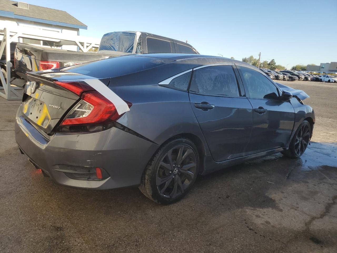 2019 Honda Civic Sport - Фото 3