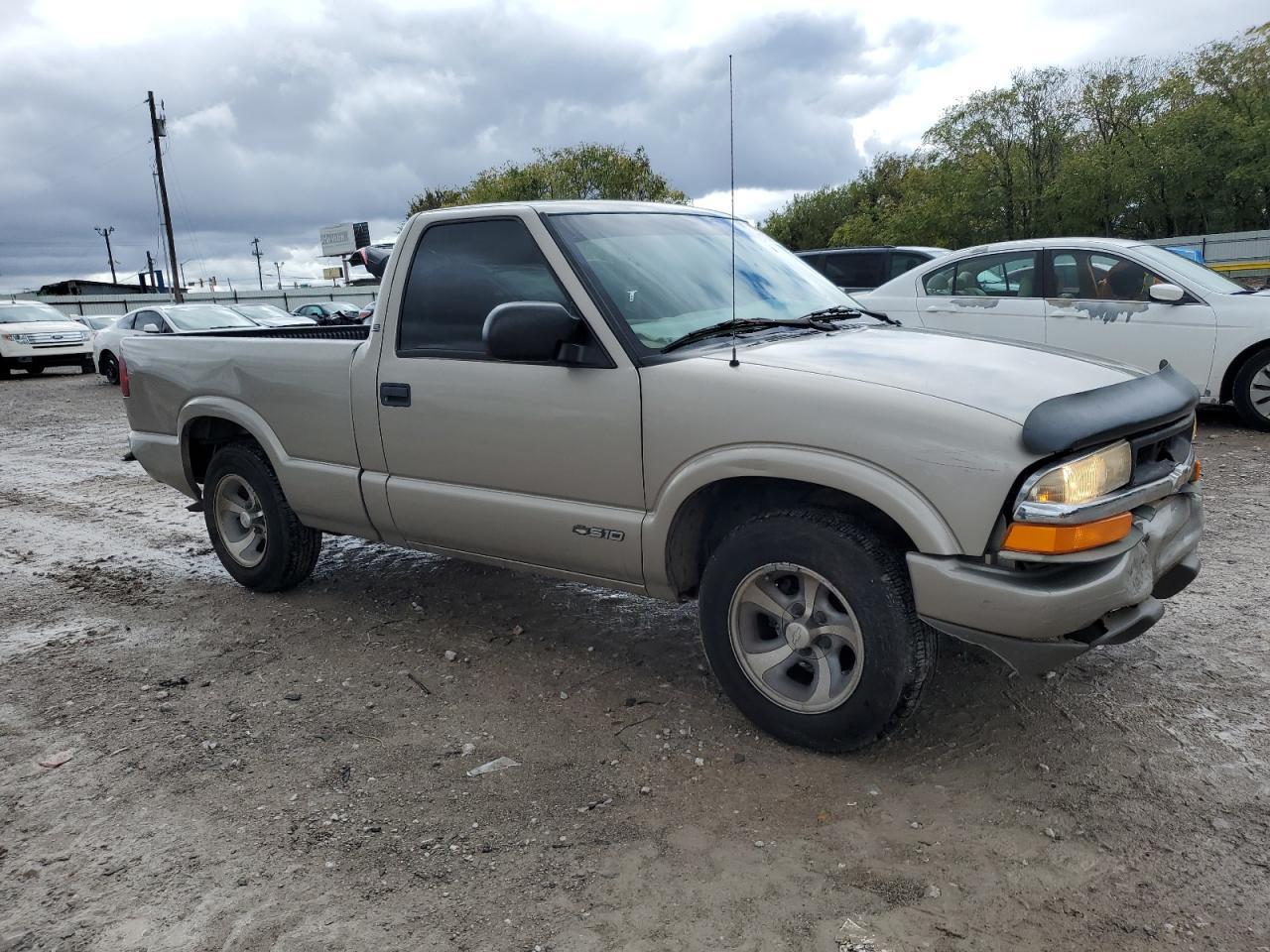 1999 Chevrolet S Truck S10 - Фото 4