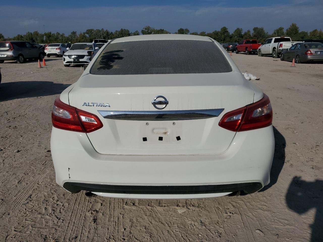 2017 Nissan Altima 2.5 - Фото 6