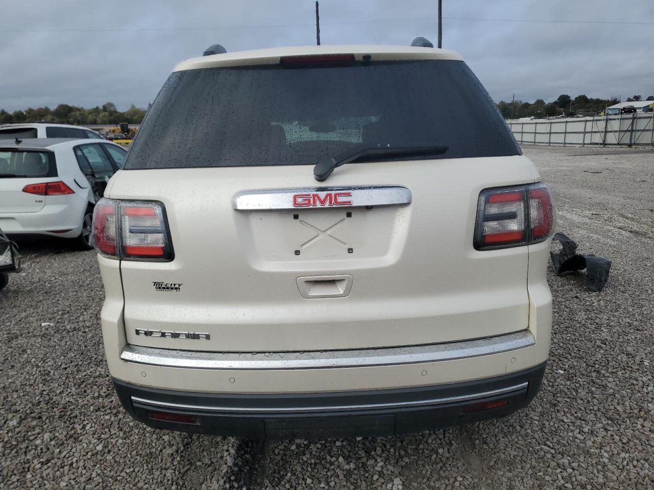 2014 GMC Acadia Sle - Image 6