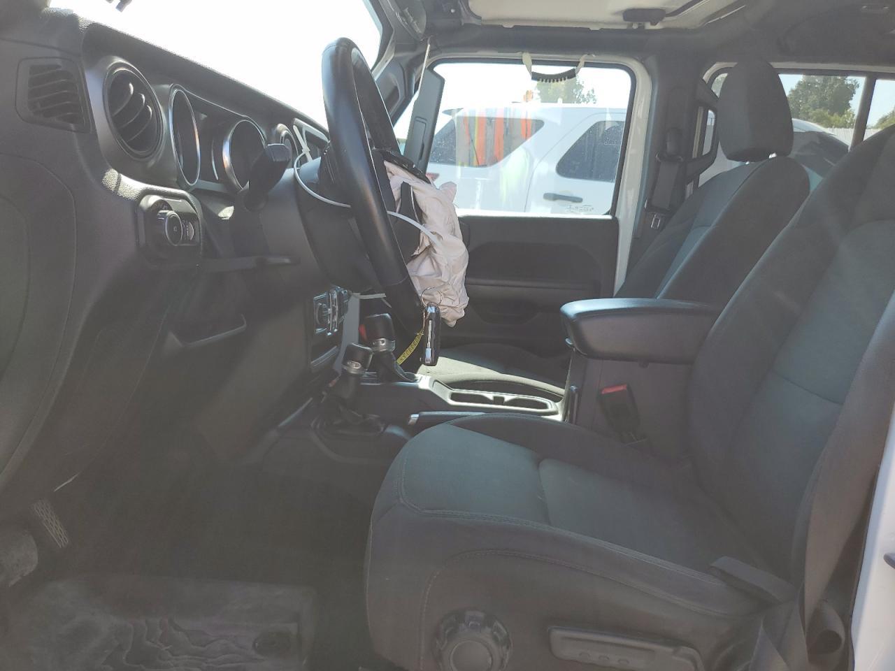 2020 Jeep Wrangler Unlimited Sport - Фото 7