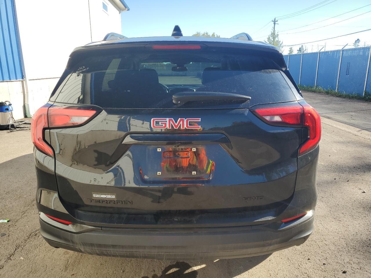 2021 GMC Terrain Sle - Image 6