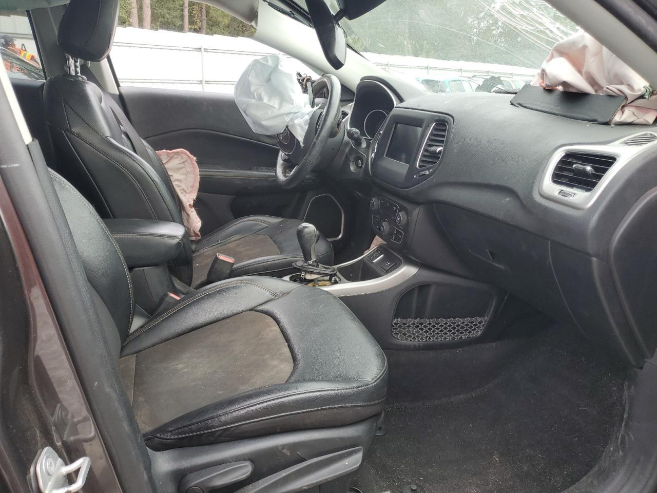 2019 Jeep Compass Latitude - Фото 7