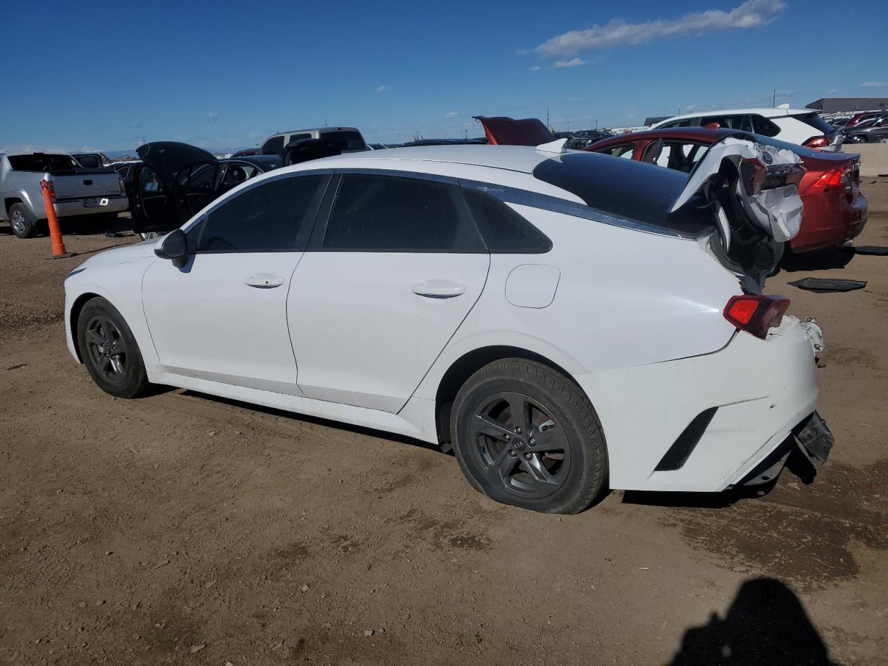 2021 Kia K5 Lxs - Image 2