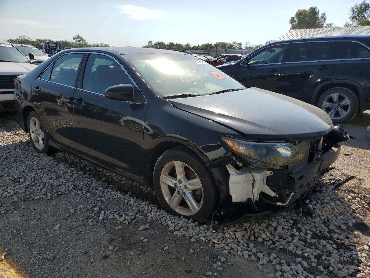 2013 Toyota Camry L - Фото 4