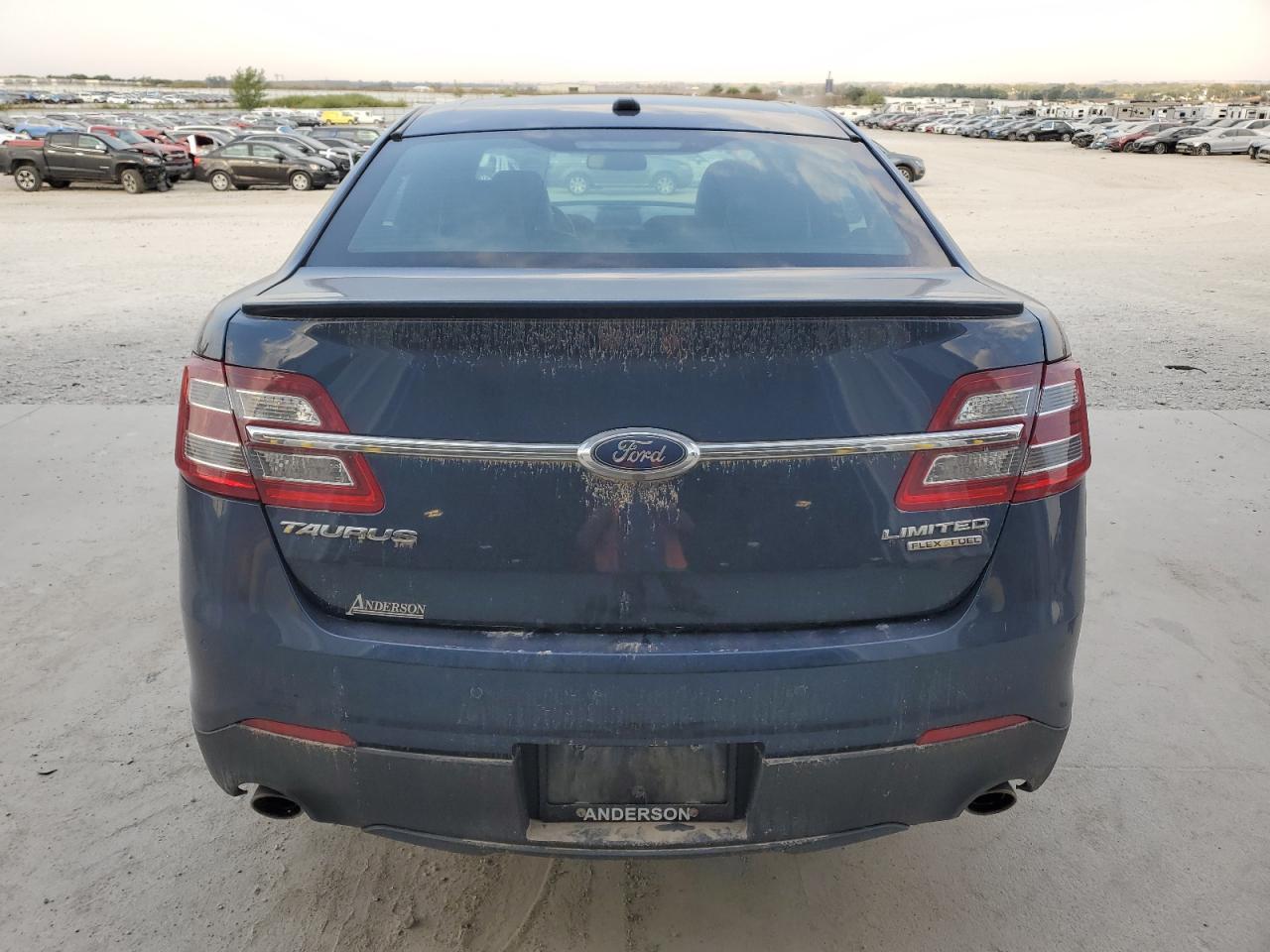 2016 Ford Taurus Limited - Фото 6