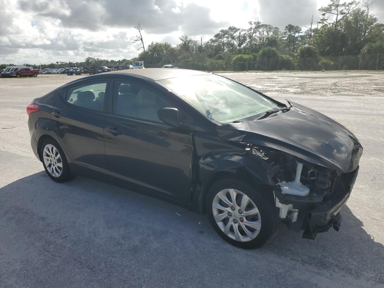 2012 Hyundai Elantra Gls - Фото 4