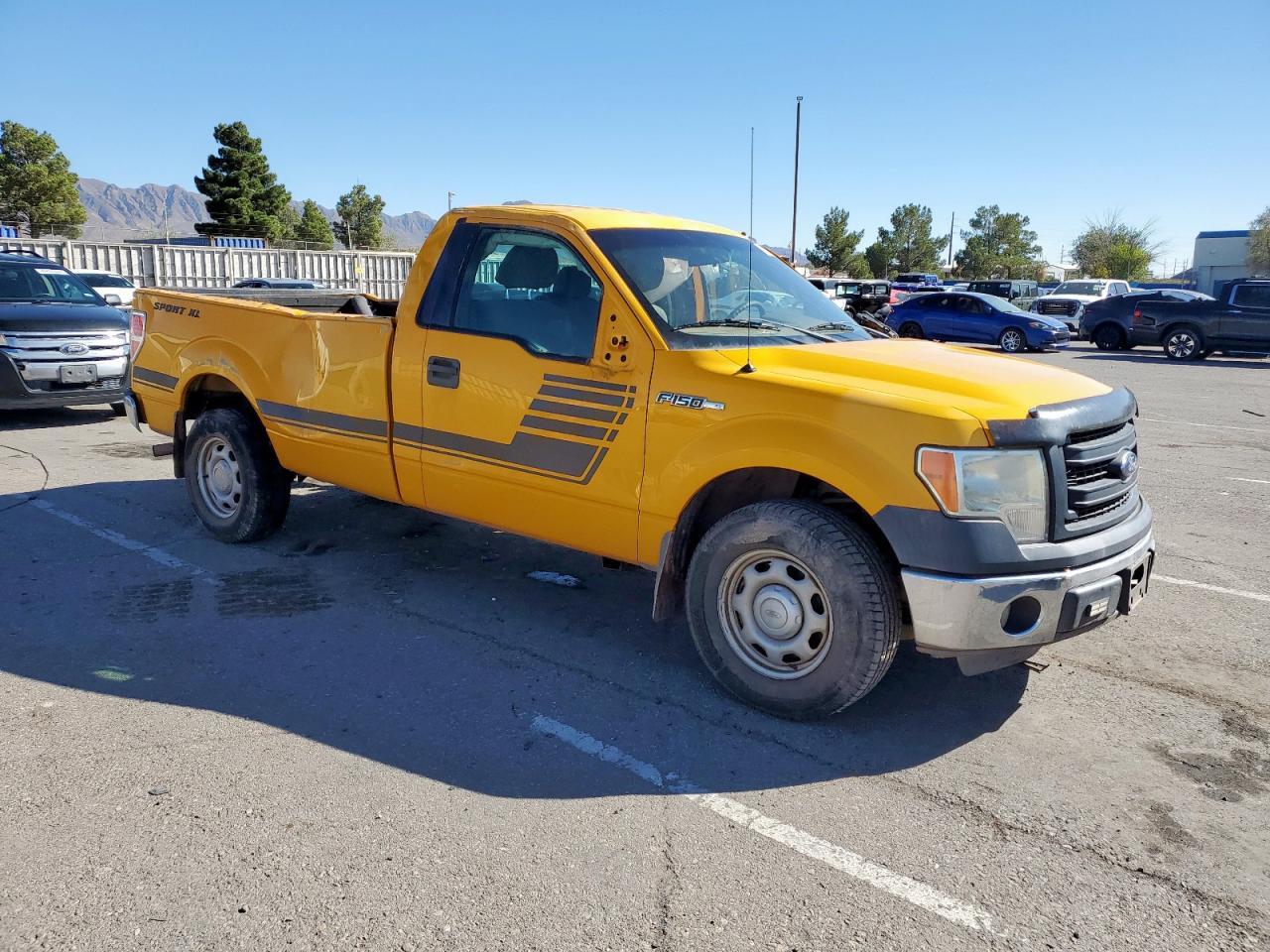 2013 Ford F150 - Фото 4