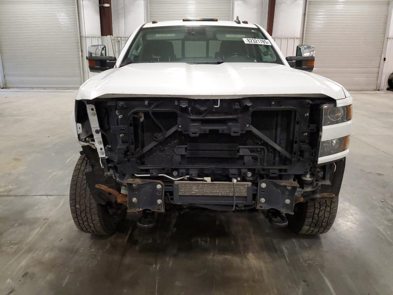 2018 Chevrolet 2500 Hd - Image 5