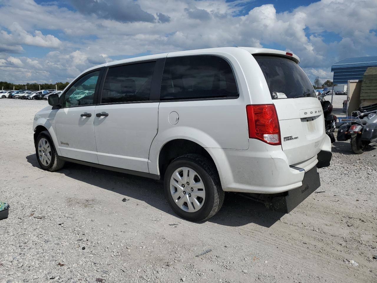 2019 Dodge Grand Caravan Se - Image 2