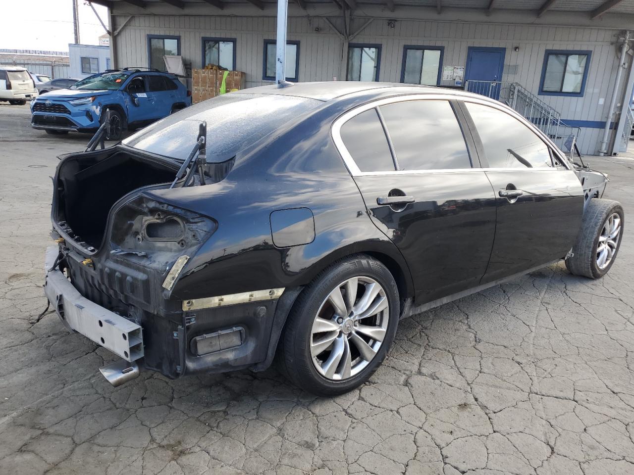 2007 Infiniti G35 - Image 3