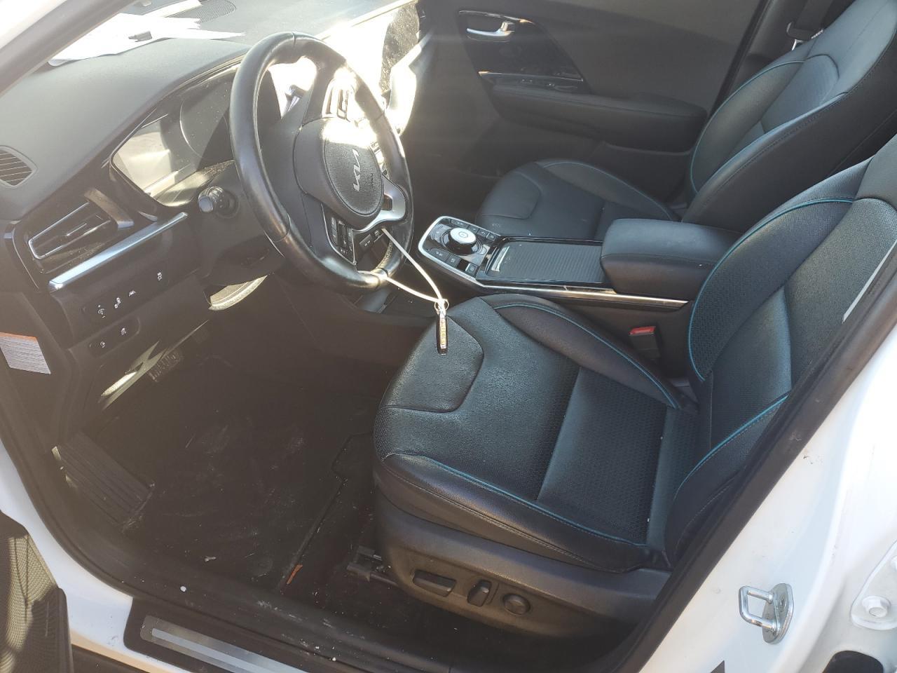 2022 Kia Niro Ex Premium - Image 7