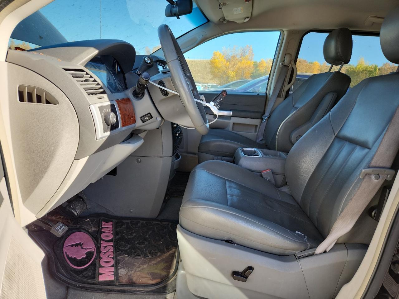 2008 Chrysler Town And Country Touring - Фото 7