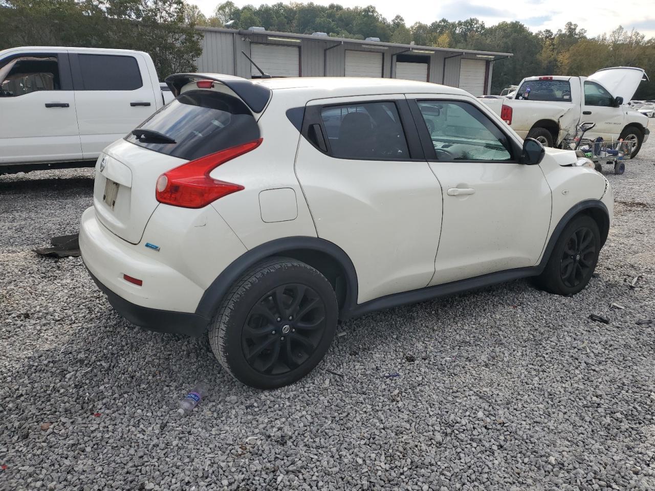 2013 Nissan Juke S - Фото 3