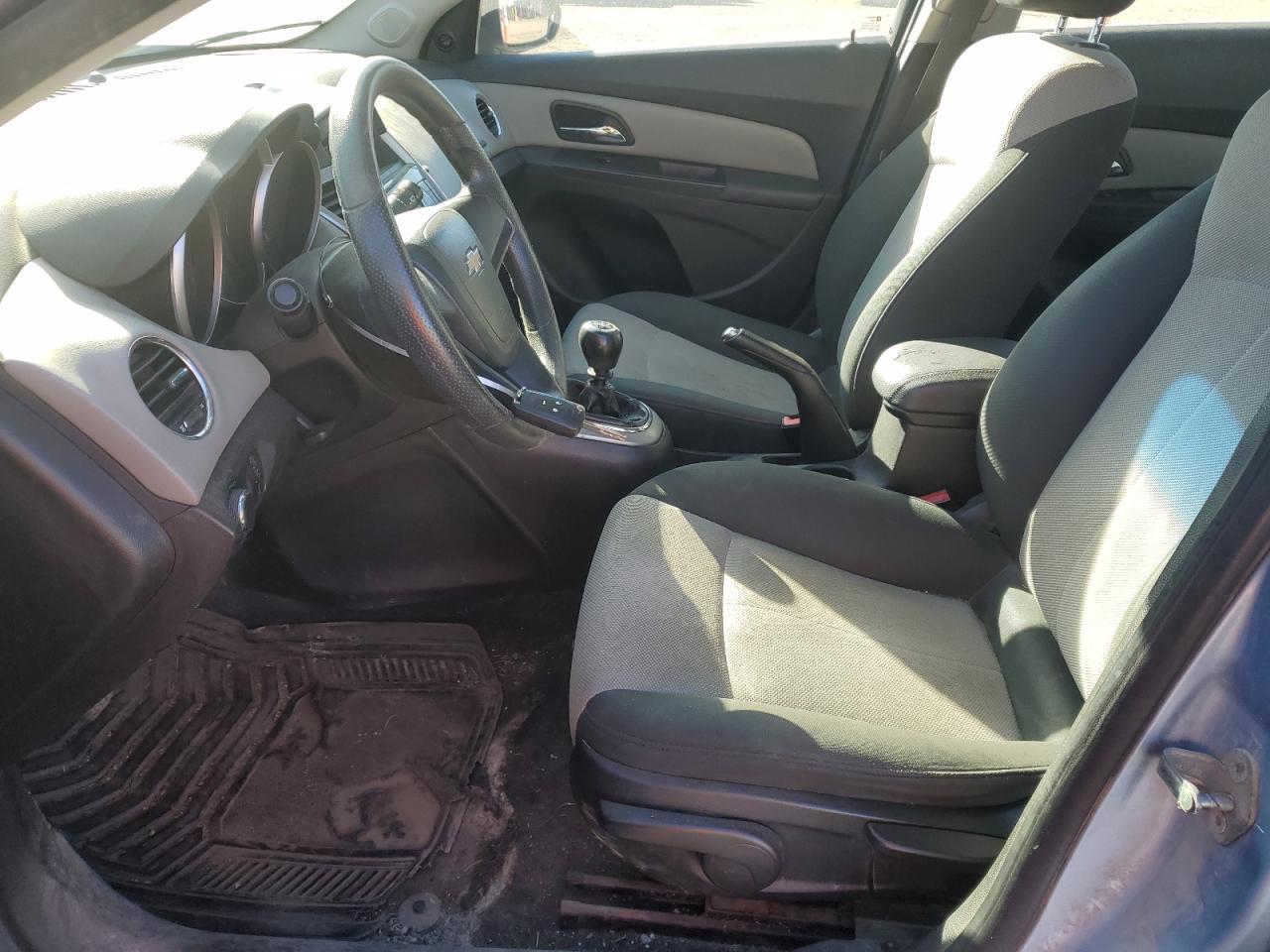 2011 Chevrolet Cruze Ls - Фото 7