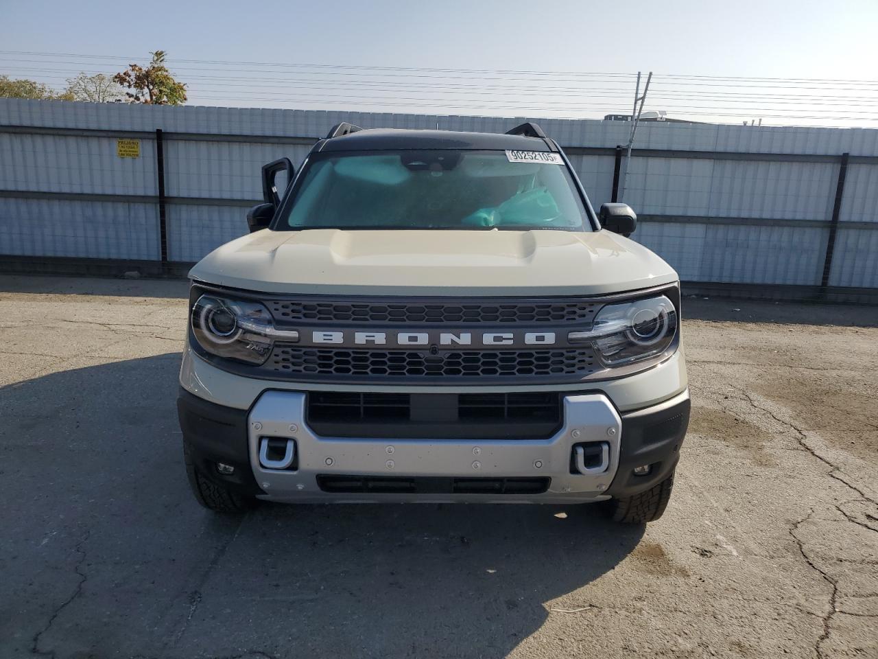 2025 Ford Bronco Sport Badlands - Image 5