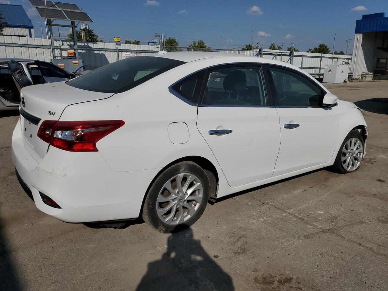 2019 Nissan Sentra - Фото 3