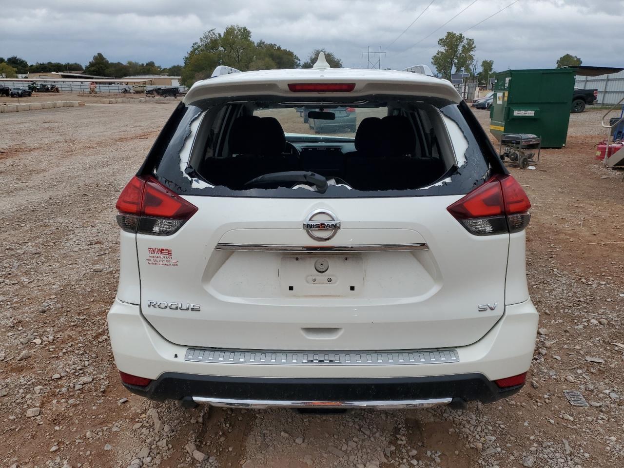 2017 Nissan Rogue S - Image 6