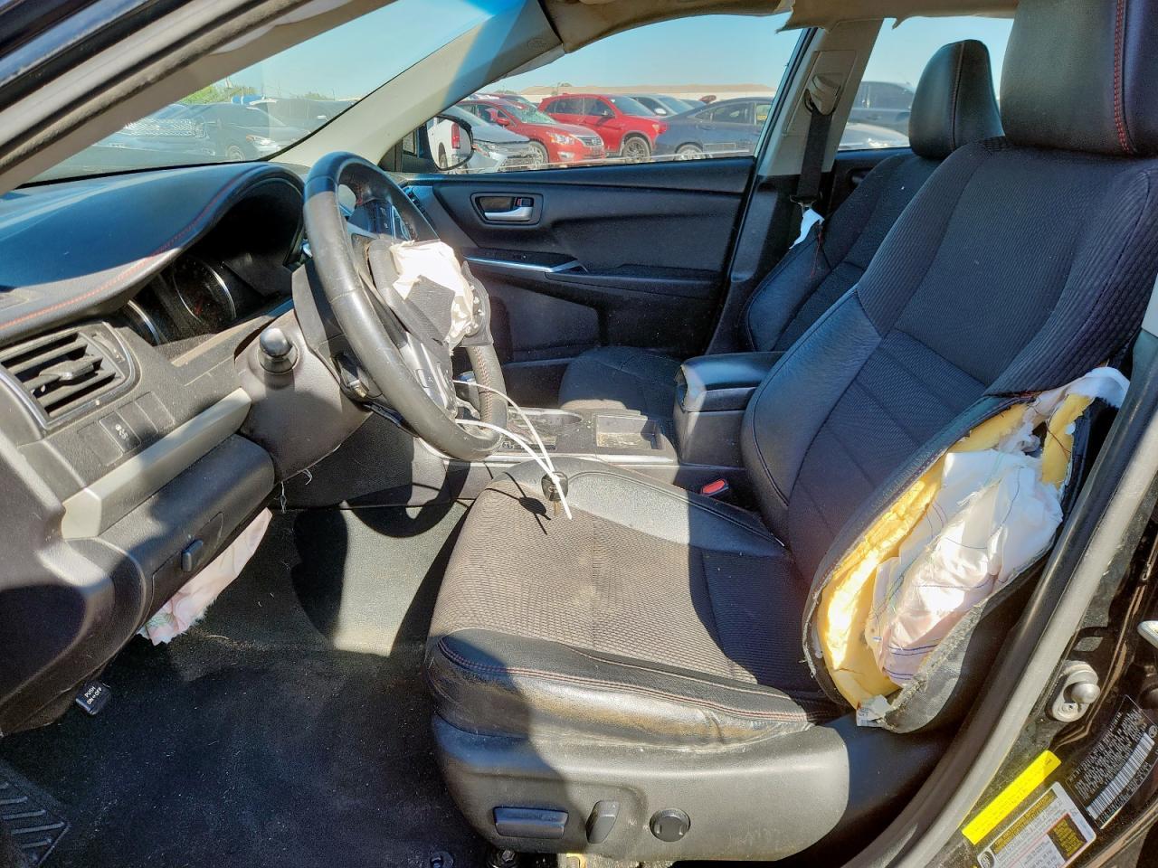 2017 Toyota Camry Le - Image 7