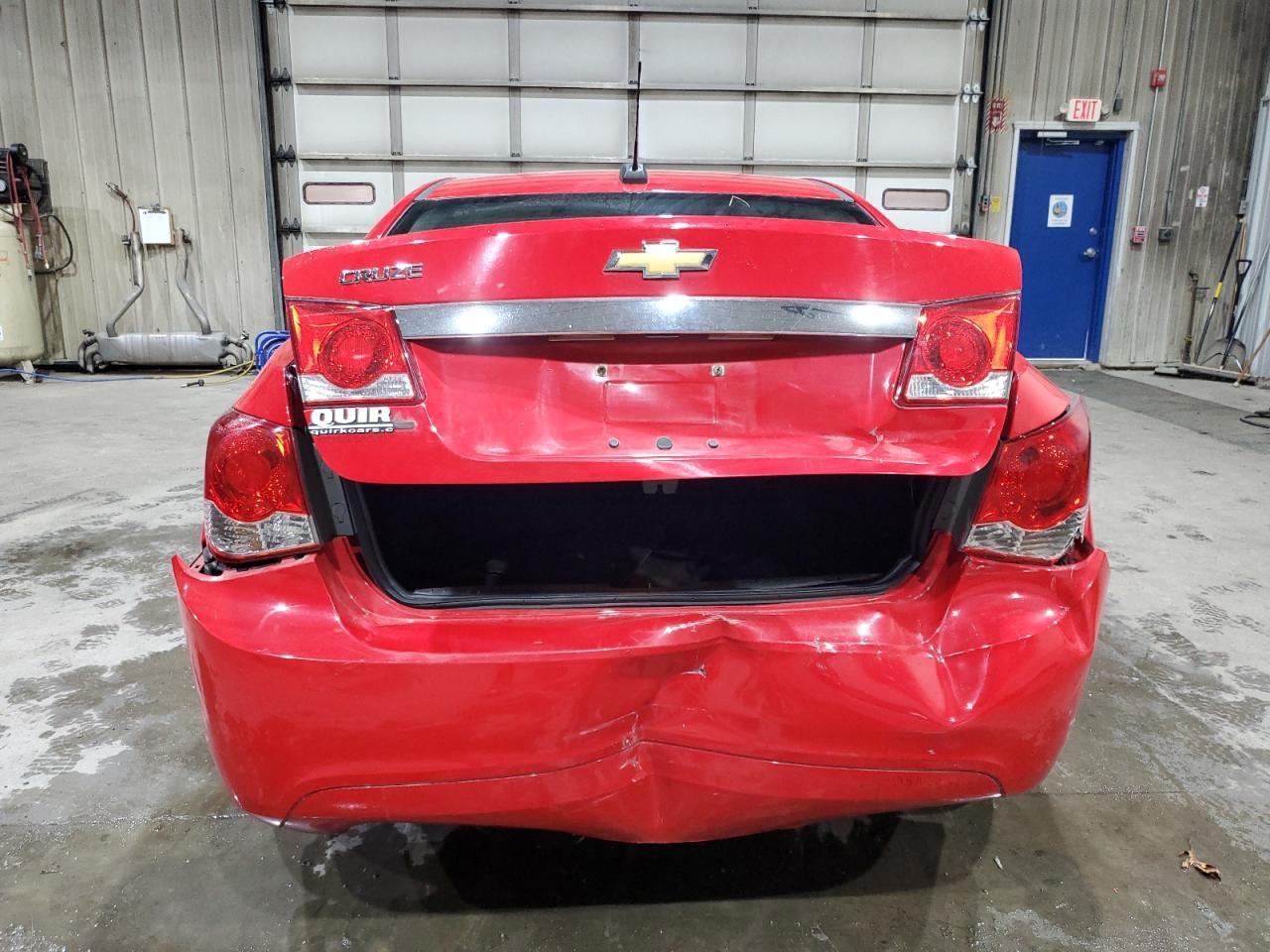2016 Chevrolet Cruze Limited Ls - Image 6