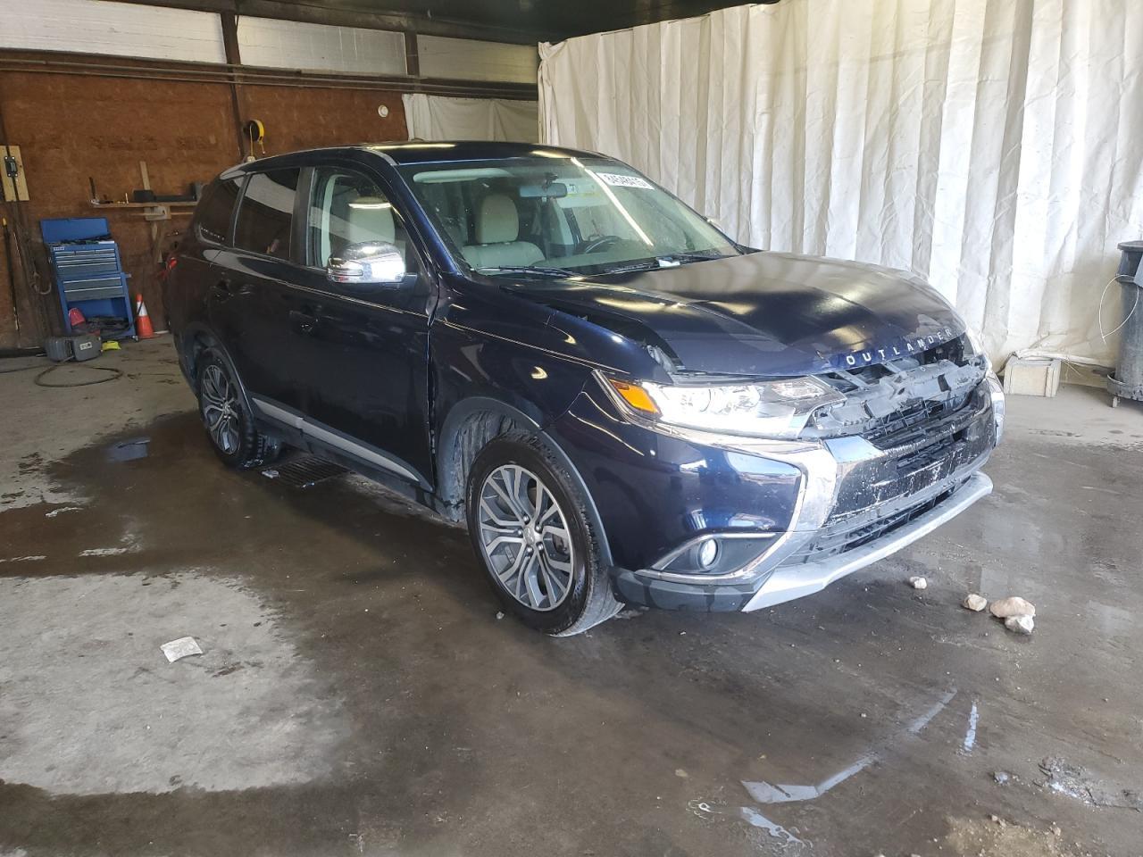 2018 Mitsubishi Outlander Se - Image 4