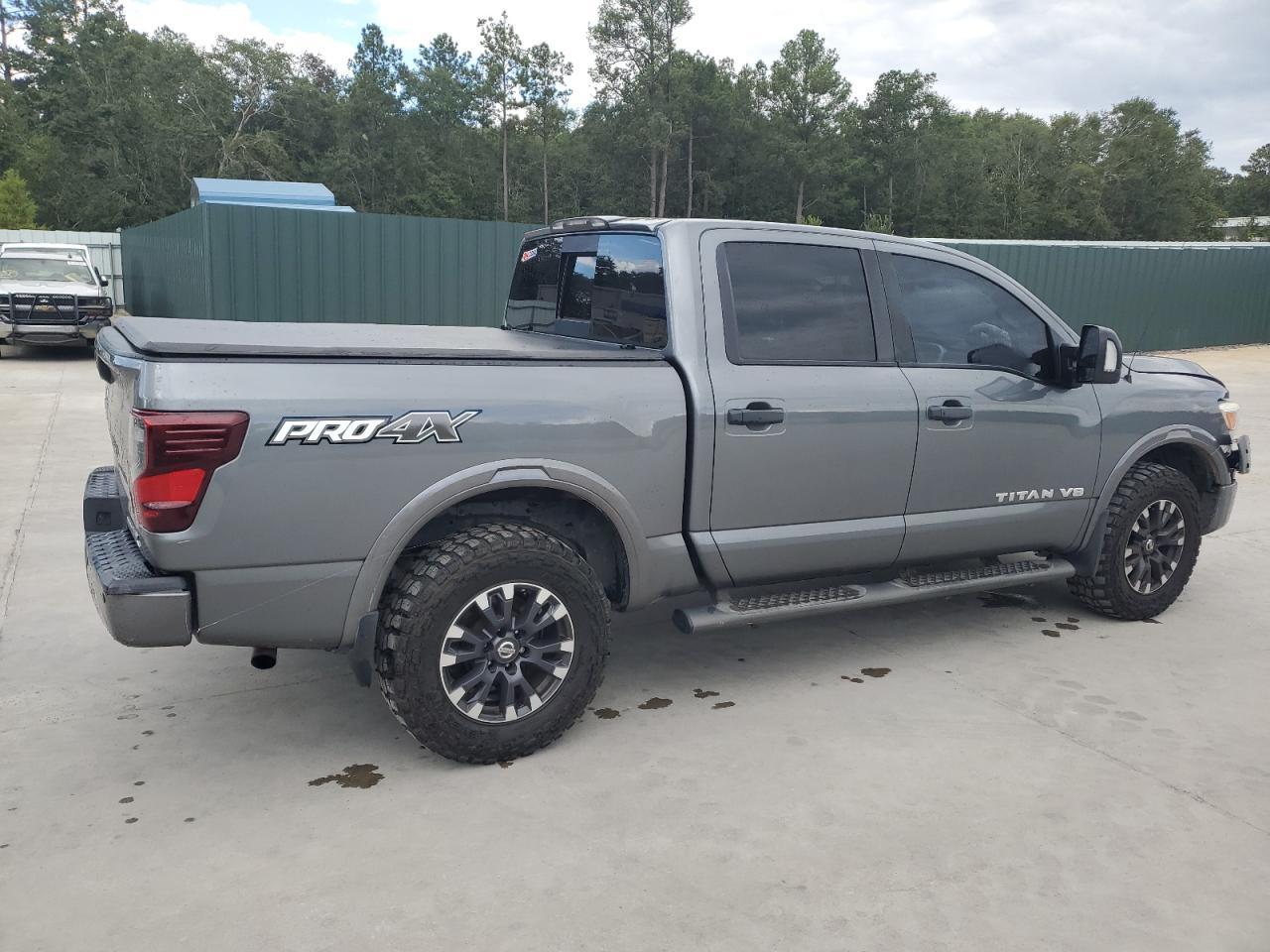 2018 Nissan Titan Sv/Sl/Pro-4X/Platinum Reserve - Фото 3