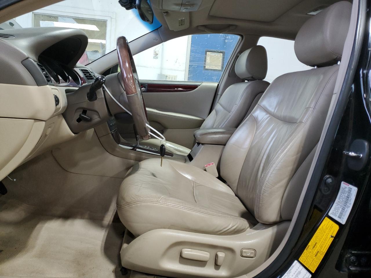 2002 Lexus Es 300 - Image 7