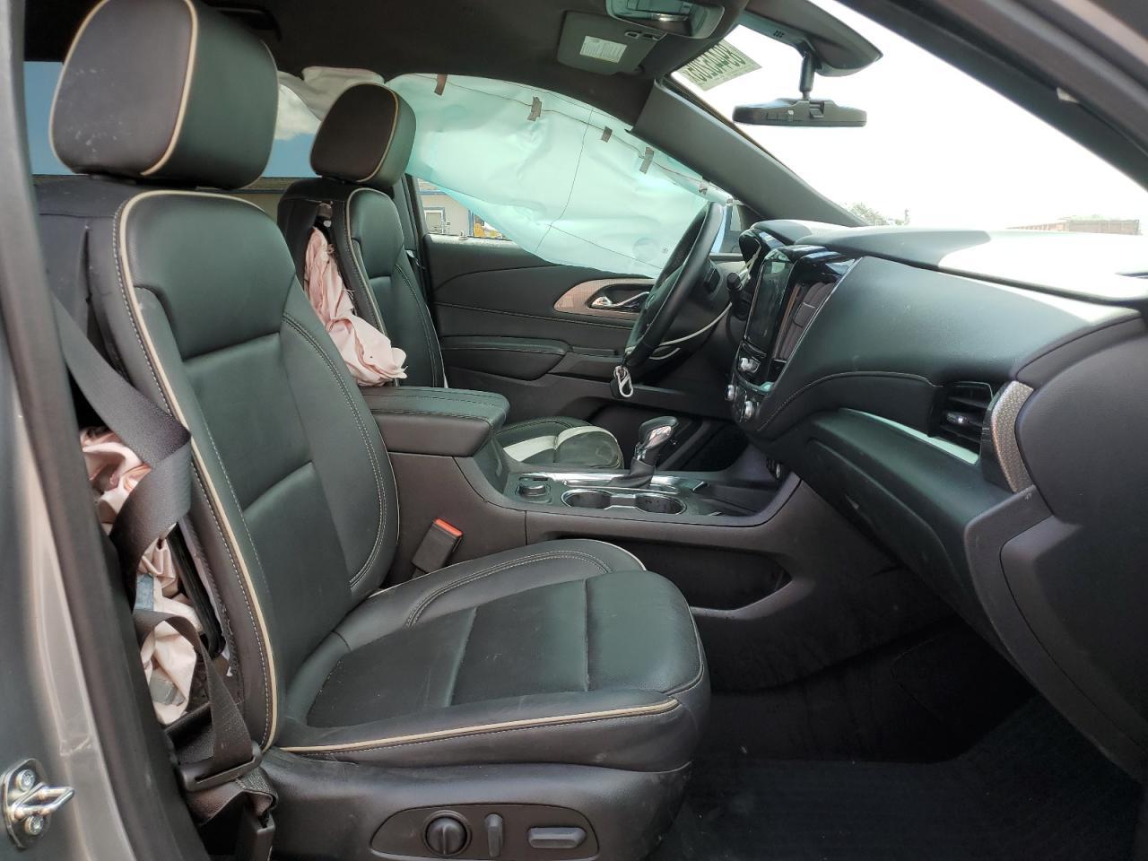 2023 Chevrolet Traverse Premier - Image 7