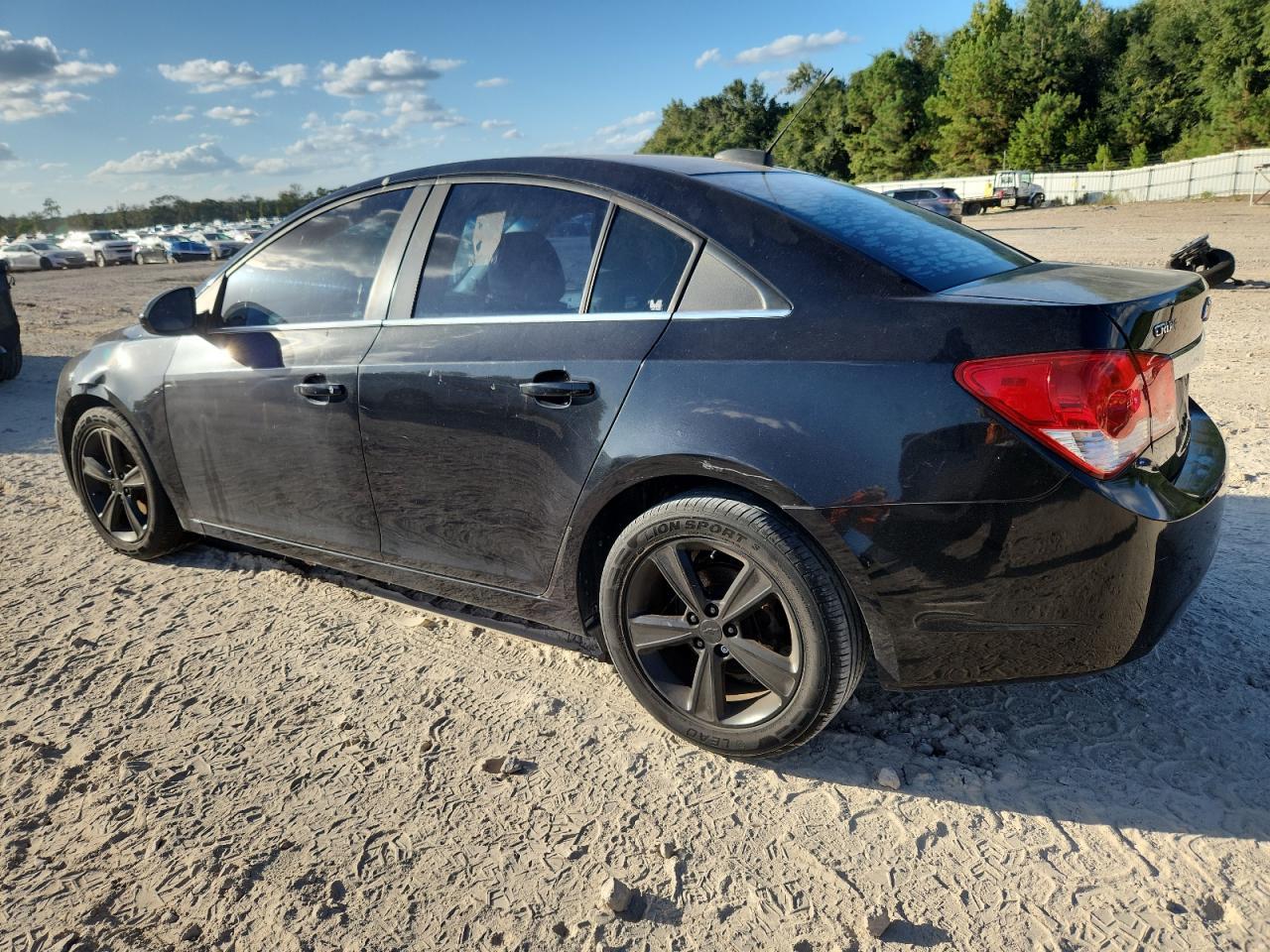 2015 Chevrolet Cruze Lt - Фото 2