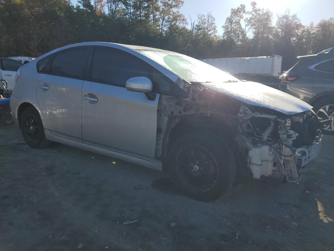 2015 Toyota Prius - Фото 4