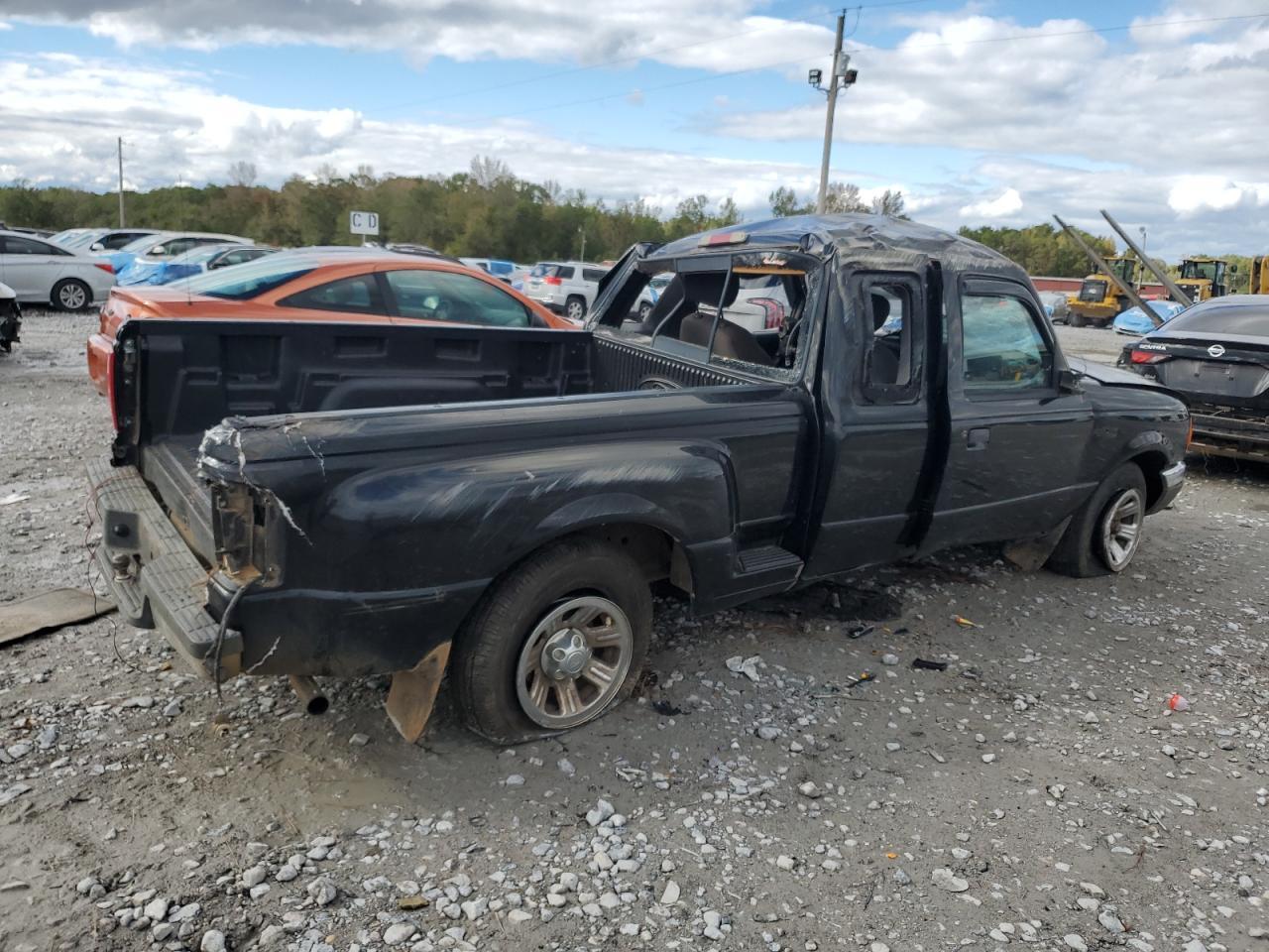 2002 Ford Ranger Super Cab - Image 3