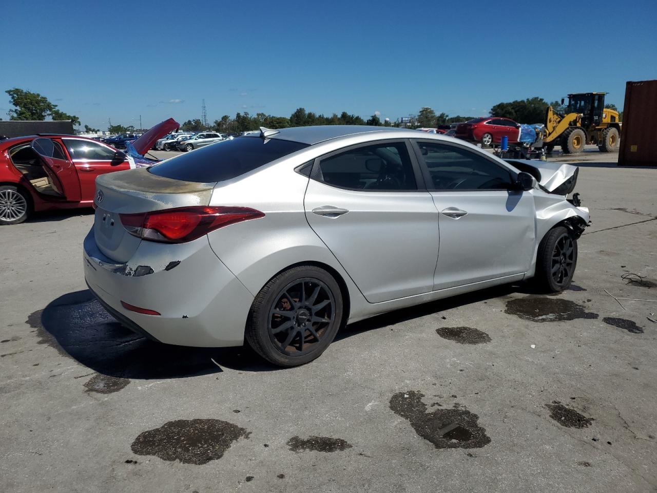 2016 Hyundai Elantra Se - Фото 3