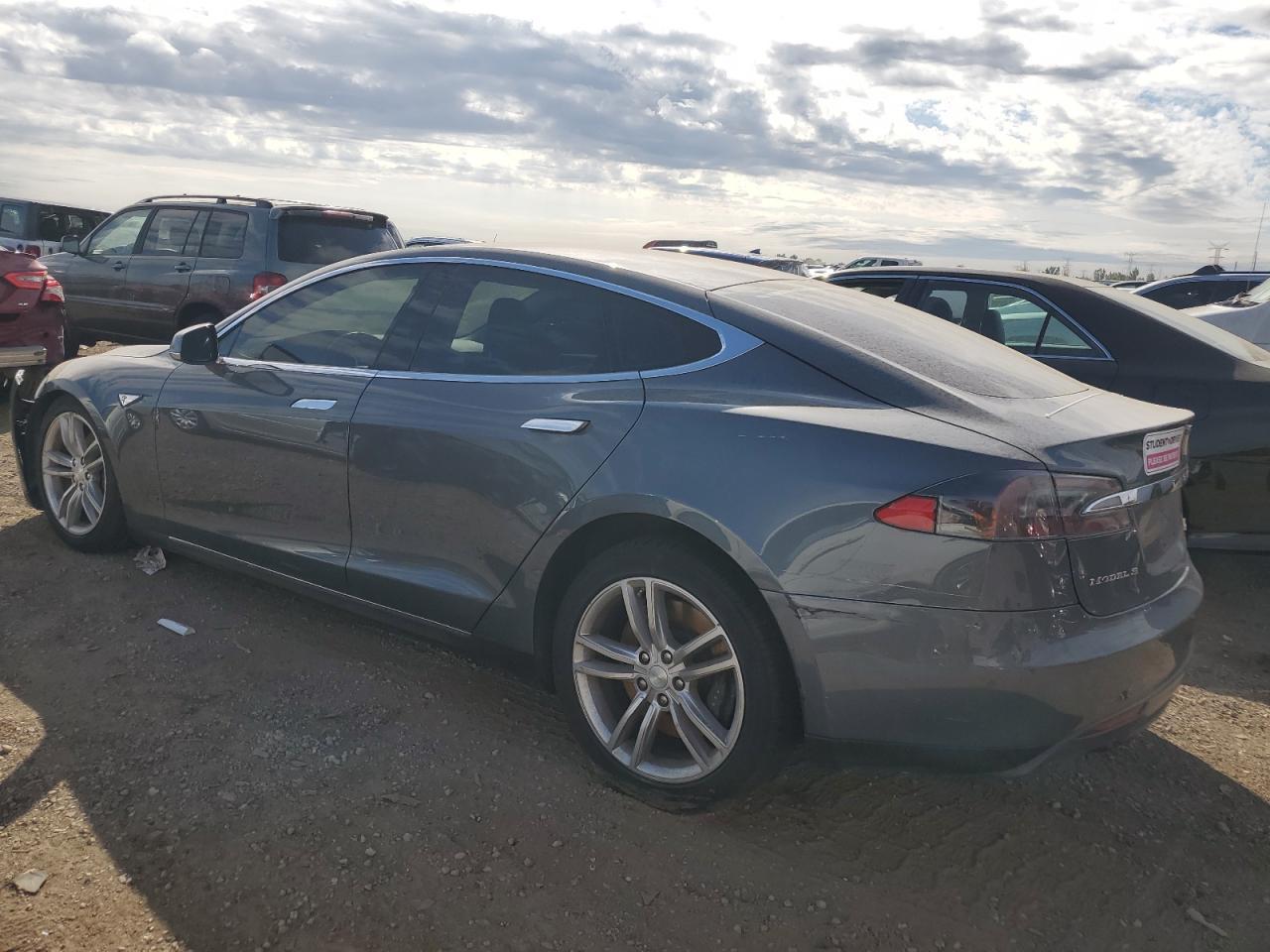 2013 Tesla Model S - Фото 2