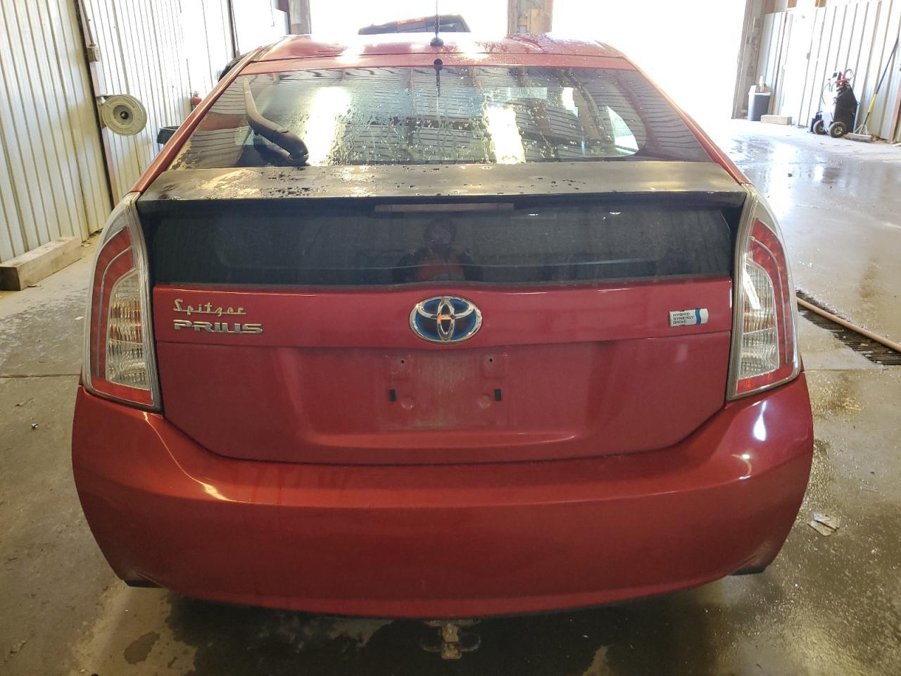 2012 Toyota Prius Two - Фото 6
