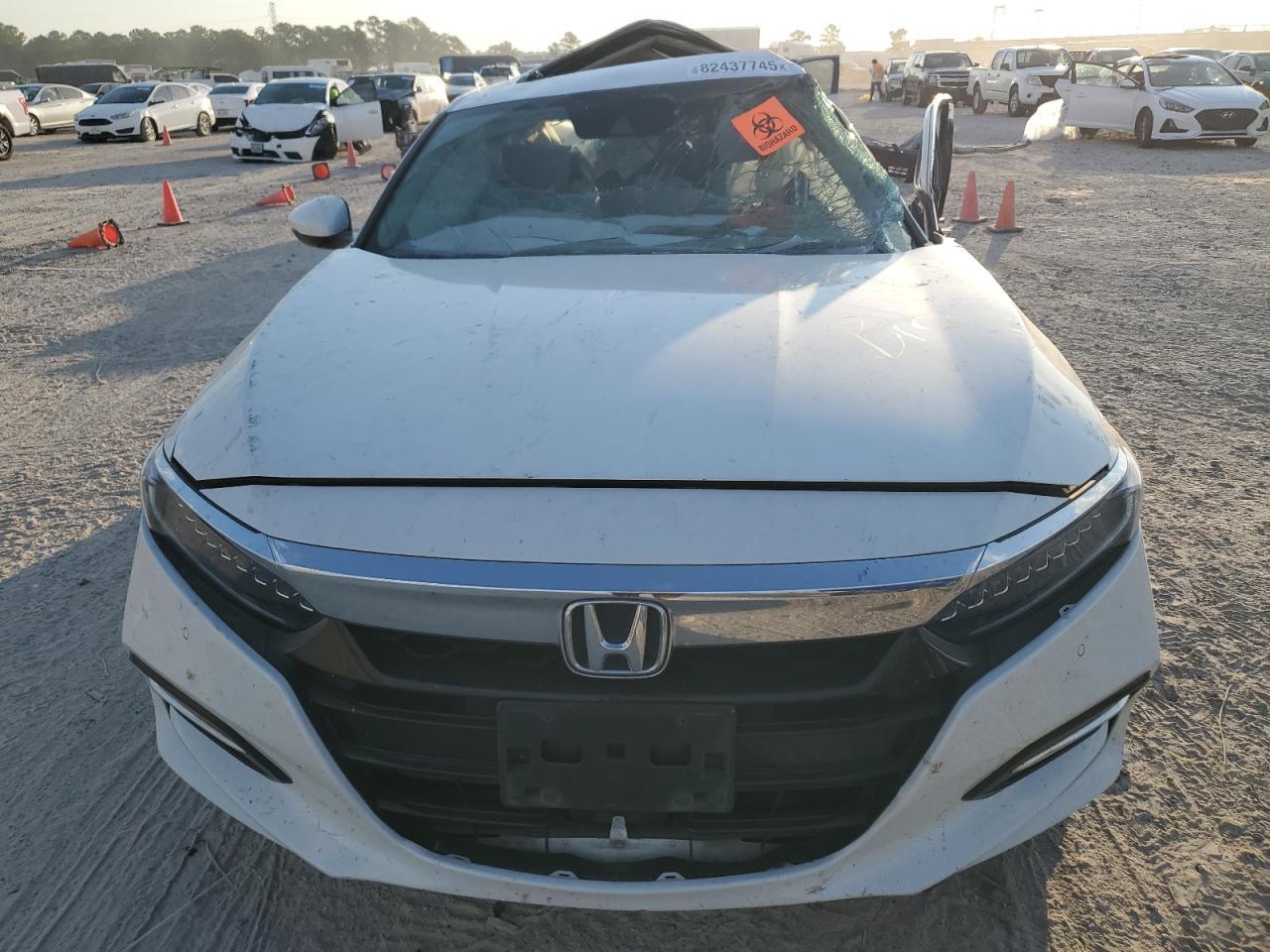 2020 Honda Accord Touring Hybrid - Фото 5