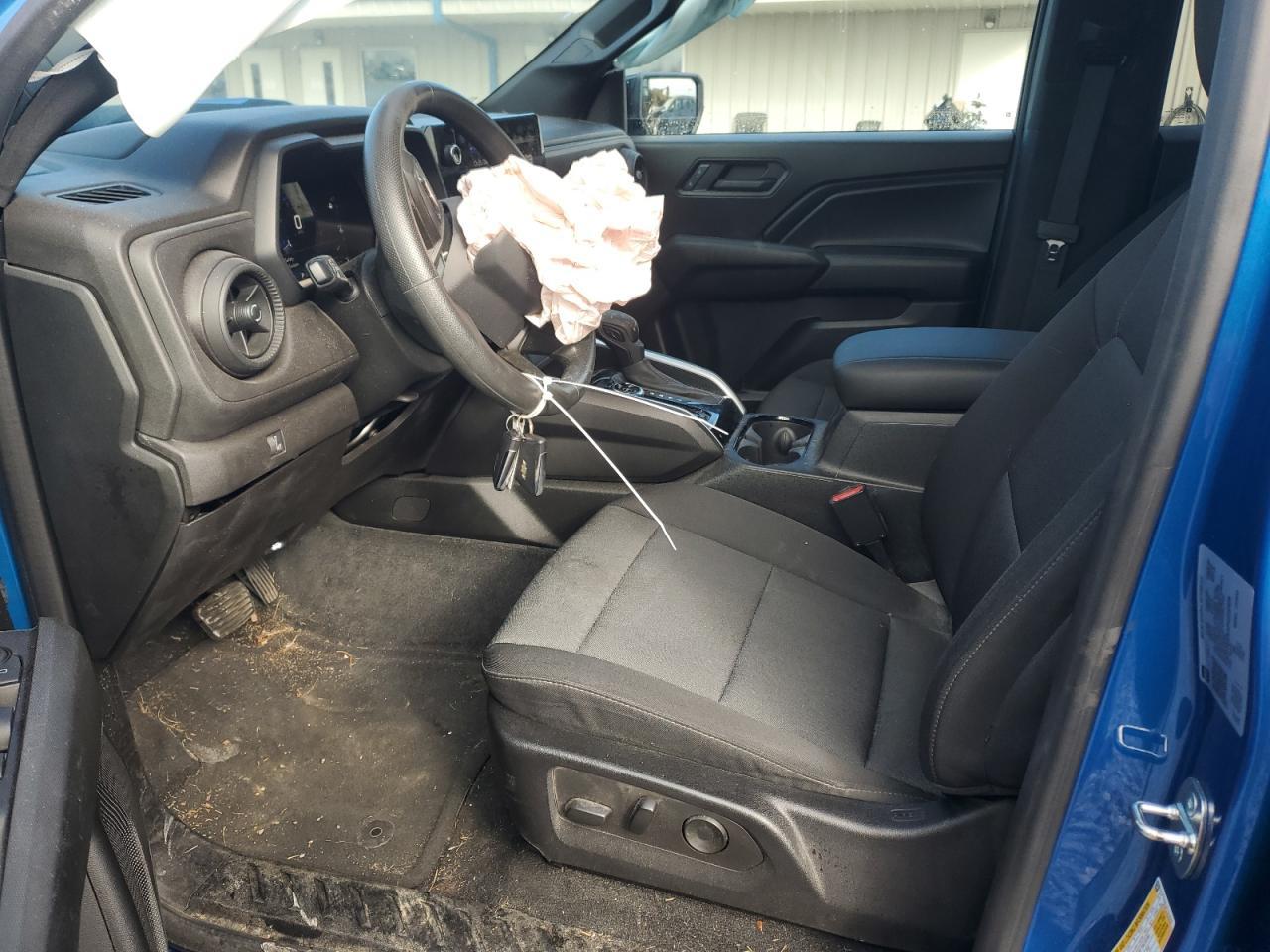 2023 Chevrolet Colorado Trail Boss - Image 7