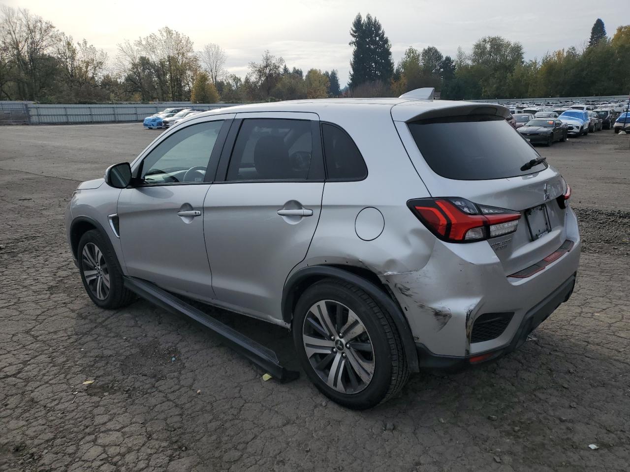 2020 Mitsubishi Outlander Sport Es - Фото 2