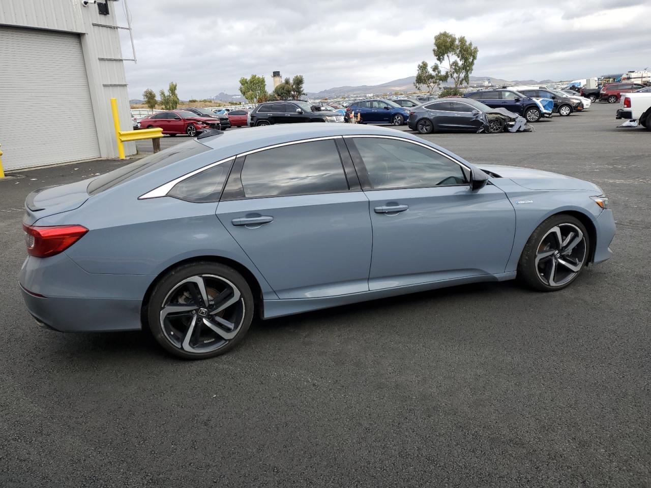 2022 Honda Accord Hybrid Sport - Фото 3